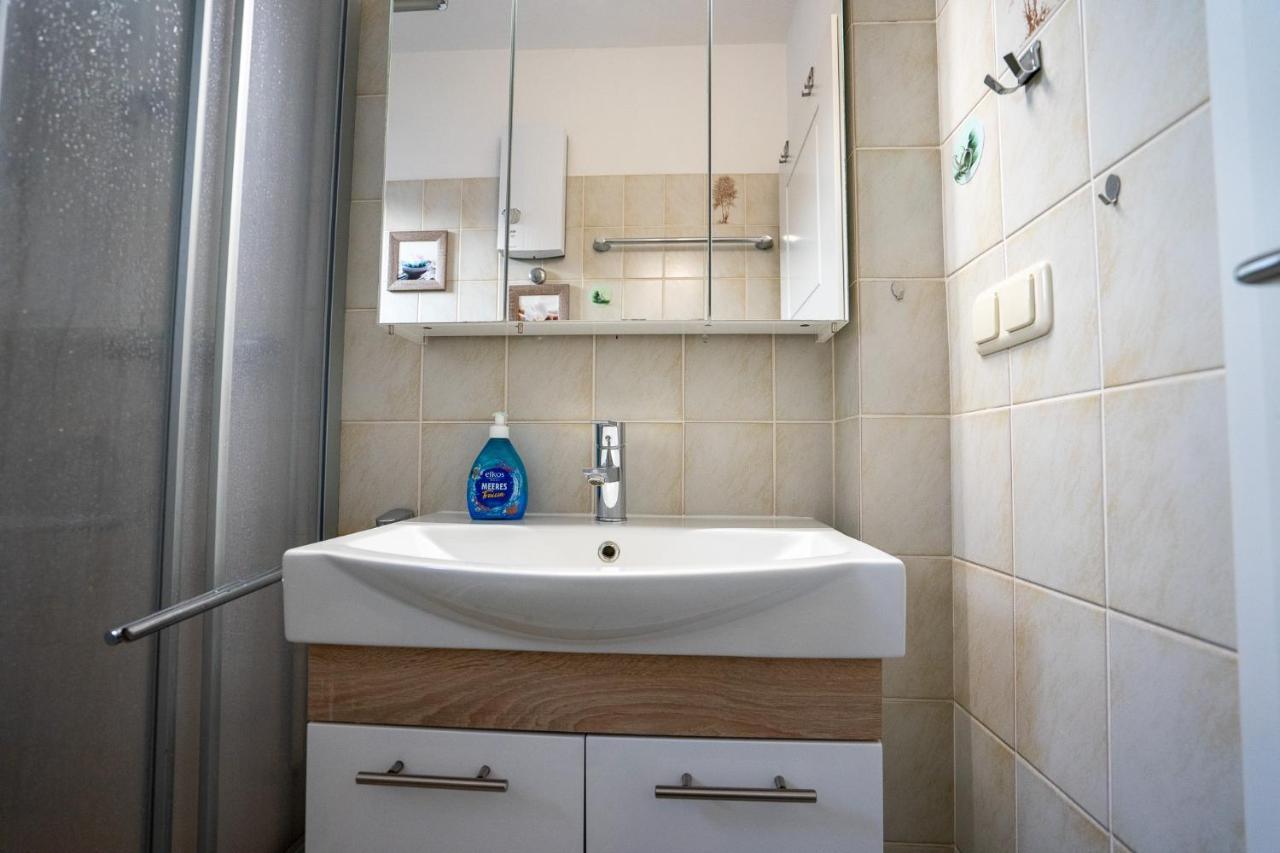 Hohenzollernpassage Wohnung Seemoewe 부숨 외부 사진